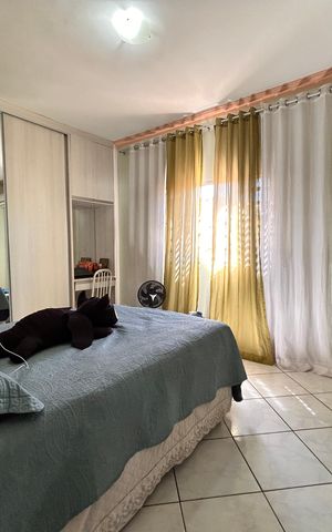 Casa à venda com 200m², 3 quartos e 3 vagas