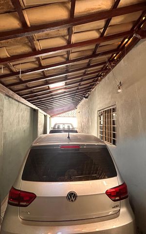 Casa à venda com 200m², 3 quartos e 3 vagas