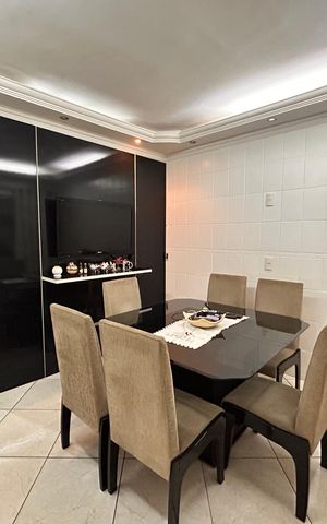 Casa à venda com 200m², 3 quartos e 3 vagas