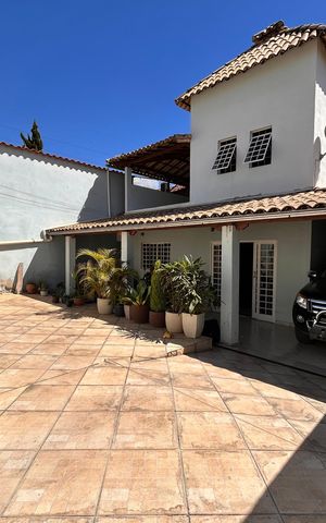 Casa à venda com 200m², 3 quartos e 3 vagas