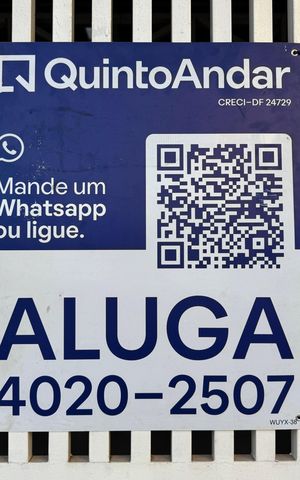 Casa à venda com 240m², 3 quartos e 2 vagas