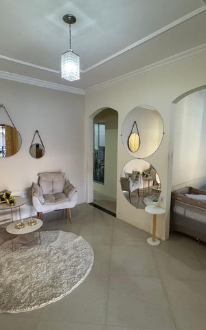 Casa à venda com 240m², 3 quartos e 2 vagas