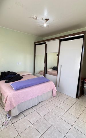 Casa à venda com 240m², 3 quartos e 2 vagas