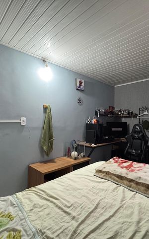 Casa à venda com 240m², 3 quartos e 2 vagas