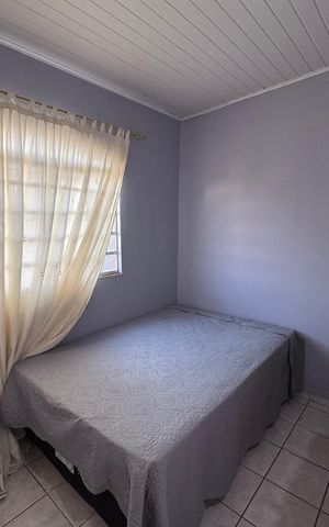 Casa à venda com 240m², 3 quartos e 2 vagas