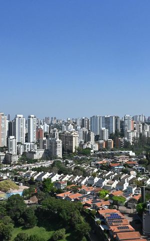 Apartamento para alugar com 39m², 2 quartos e 1 vagaVista