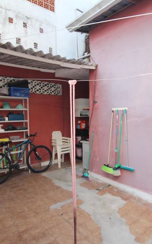 Casa para alugar com 140m², 4 quartos e 5 vagasÁrea de Serviço