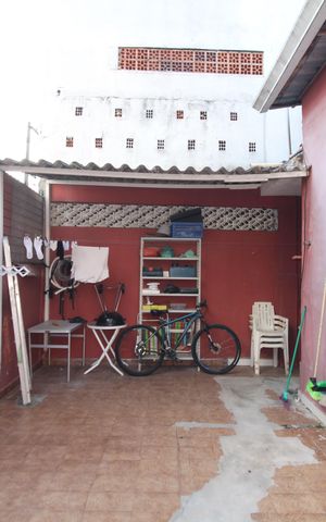 Casa para alugar com 140m², 4 quartos e 5 vagasÁrea de Serviço