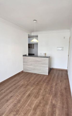 Apartamento à venda com 54m², 2 quartos e 1 vaga Apartamento à venda com 54m², 2 quartos e 1 vagaSala