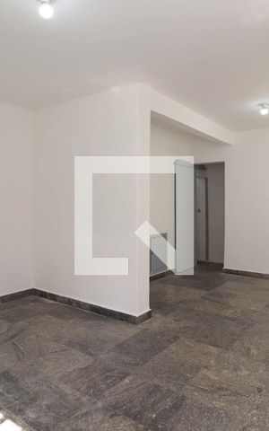 Casa para alugar com 150m², 3 quartos e 3 vagas Casa para alugar com 150m², 3 quartos e 3 vagasQuarto