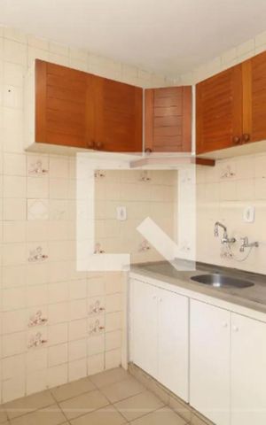 Casa para alugar com 60m², 1 quarto e 1 vaga Casa para alugar com 60m², 1 quarto e 1 vagaCozinha