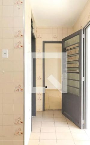 Casa para alugar com 60m², 1 quarto e 1 vaga Casa para alugar com 60m², 1 quarto e 1 vagaCozinha