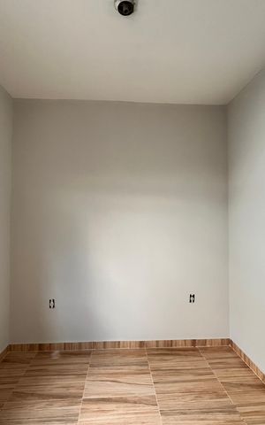 Casa para alugar com 180m², 4 quartos e 5 vagas