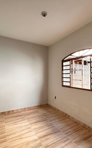 Casa para alugar com 180m², 4 quartos e 5 vagas