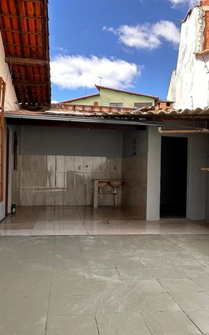 Casa para alugar com 180m², 4 quartos e 5 vagas