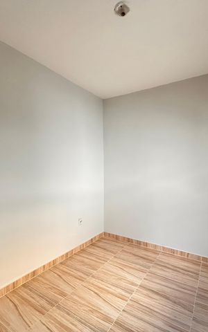 Casa para alugar com 180m², 4 quartos e 5 vagas