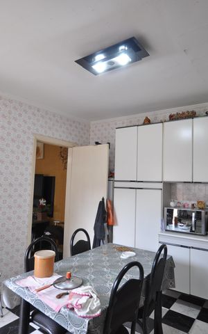 Casa à venda com 500m², 2 quartos e 1 vagaCozinha