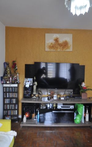 Casa à venda com 500m², 2 quartos e 1 vagaSala