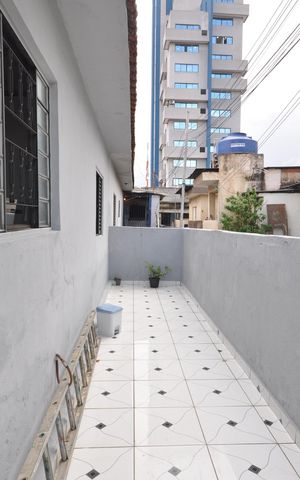 Casa à venda com 300m², 1 quarto e 1 vagaQuintal
