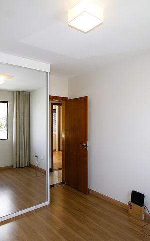 Apartamento à venda com 109m², 3 quartos e 3 vagasQuarto 2