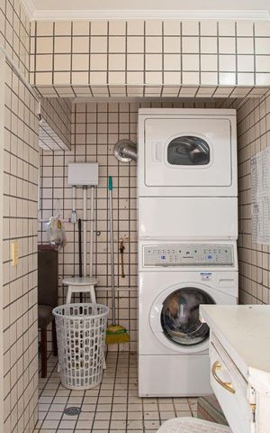 Studio para alugar com 27m², 1 quarto e 1 vaga Studio para alugar com 27m², 1 quarto e 1 vagaLavanderia