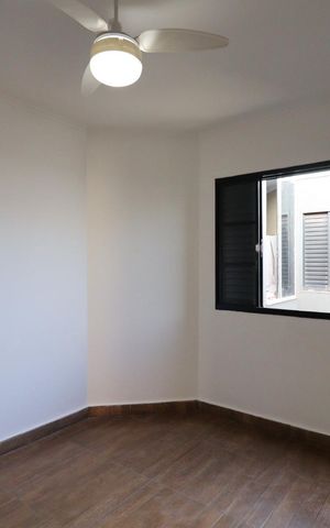 Apartamento para alugar com 75m², 2 quartos e 1 vaga Apartamento para alugar com 75m², 2 quartos e 1 vagaQuarto