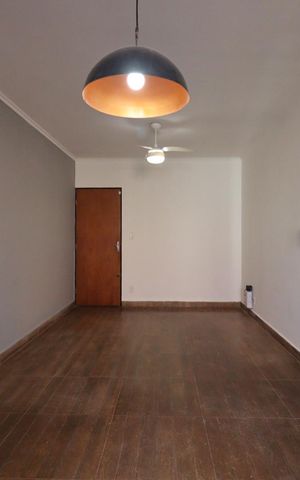 Apartamento para alugar com 75m², 2 quartos e 1 vaga Apartamento para alugar com 75m², 2 quartos e 1 vagaSala