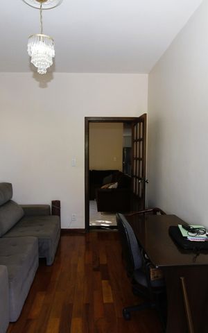 Casa à venda com 543m², 7 quartos e 3 vagasSala