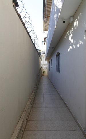 Casa à venda com 543m², 7 quartos e 3 vagasCorredor