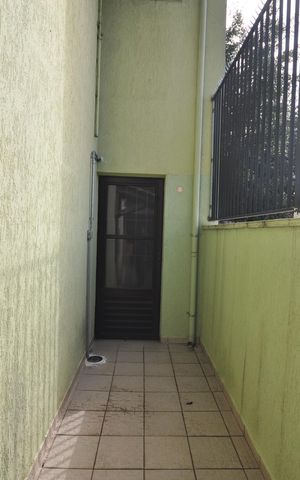 Casa à venda com 124m², 3 quartos e 3 vagasChurrasqueira