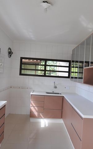 Casa à venda com 124m², 3 quartos e 3 vagasCozinha