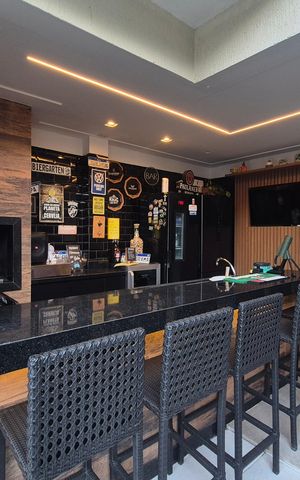 Casa de condomínio à venda com 504m², 4 quartos e 6 vagas