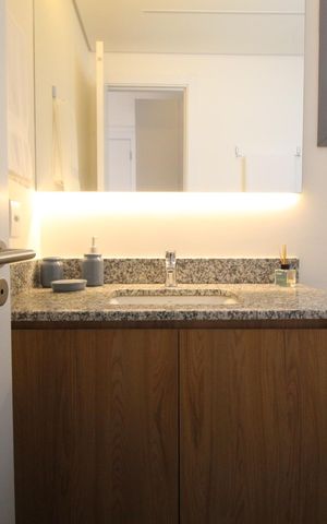 Apartamento à venda com 79m², 3 quartos e 2 vagasBanheiro da Suíte 1