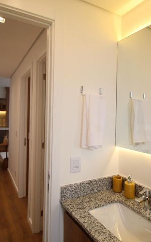 Apartamento à venda com 79m², 3 quartos e 2 vagasBanheiro