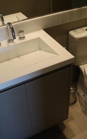 Apartamento à venda com 83m², 2 quartos e 2 vagasBanheiro 1