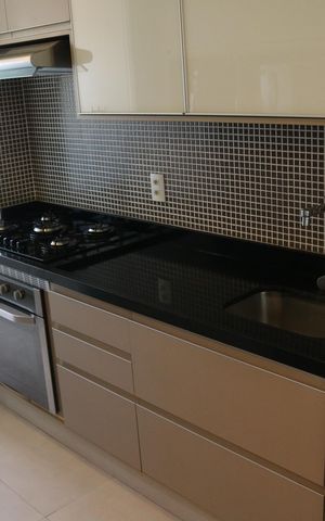 Apartamento à venda com 83m², 2 quartos e 2 vagasCozinha