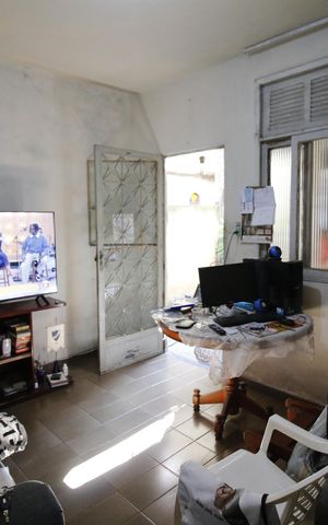 Casa à venda com 230m², 6 quartos e 1 vagaSala