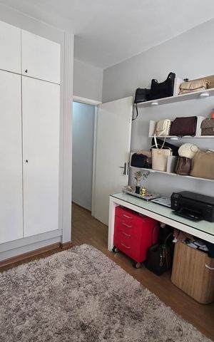 Casa à venda com 180m², 4 quartos e 2 vagasQuarto