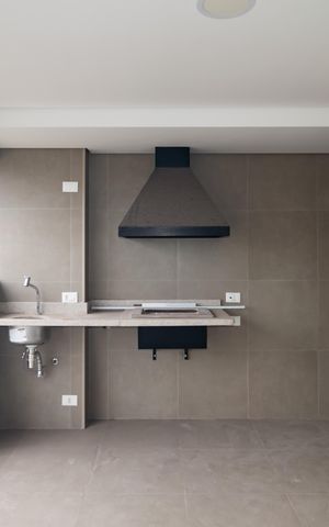 Apartamento à venda com 127m², 3 quartos e 2 vagas Apartamento à venda com 127m², 3 quartos e 2 vagasVaranda