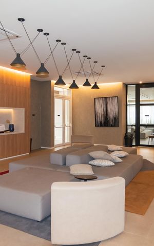 Apartamento à venda com 127m², 3 quartos e 2 vagas Apartamento à venda com 127m², 3 quartos e 2 vagasÁrea externa