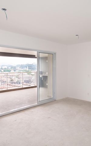Apartamento à venda com 127m², 3 quartos e 2 vagas Apartamento à venda com 127m², 3 quartos e 2 vagasSala