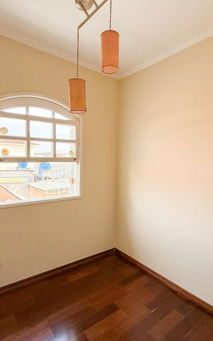Casa à venda com 125m², 3 quartos e 2 vagasQuarto 2