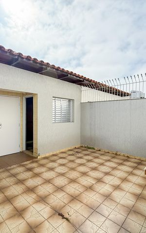 Casa à venda com 125m², 3 quartos e 2 vagasÁrea de Serviço e banheiro de serviço 