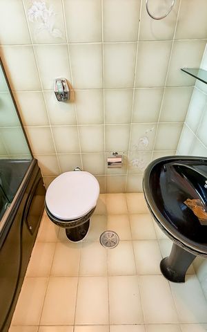 Casa à venda com 125m², 3 quartos e 2 vagasBanheiro