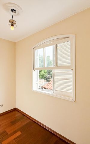 Casa à venda com 125m², 3 quartos e 2 vagasQuarto 3