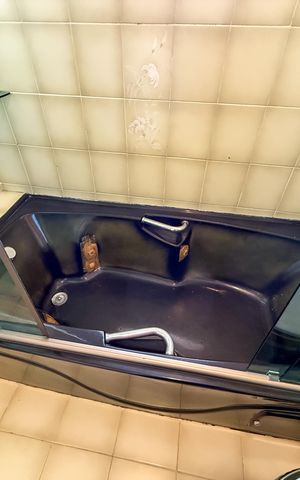 Casa à venda com 125m², 3 quartos e 2 vagasBanheiro
