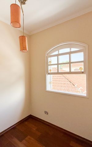 Casa à venda com 125m², 3 quartos e 2 vagasQuarto 2