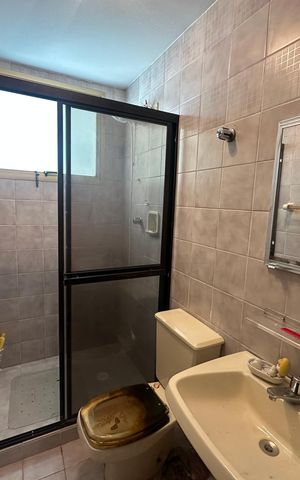 Apartamento para alugar com 60m², 1 quarto e 1 vaga Apartamento para alugar com 60m², 1 quarto e 1 vagaBanheiro