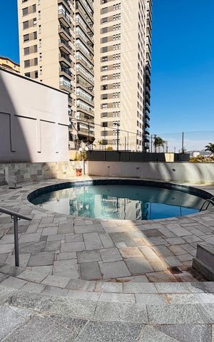 Apartamento para alugar com 147m², 3 quartos e 2 vagasÁrea comum - Piscina