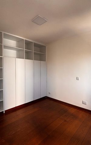 Apartamento para alugar com 147m², 3 quartos e 2 vagasQuarto